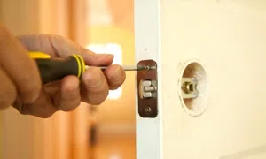 Lock Safe Services North Chelmsford, MA 978-312-2055 - 24-hour-emergency-locksmith
